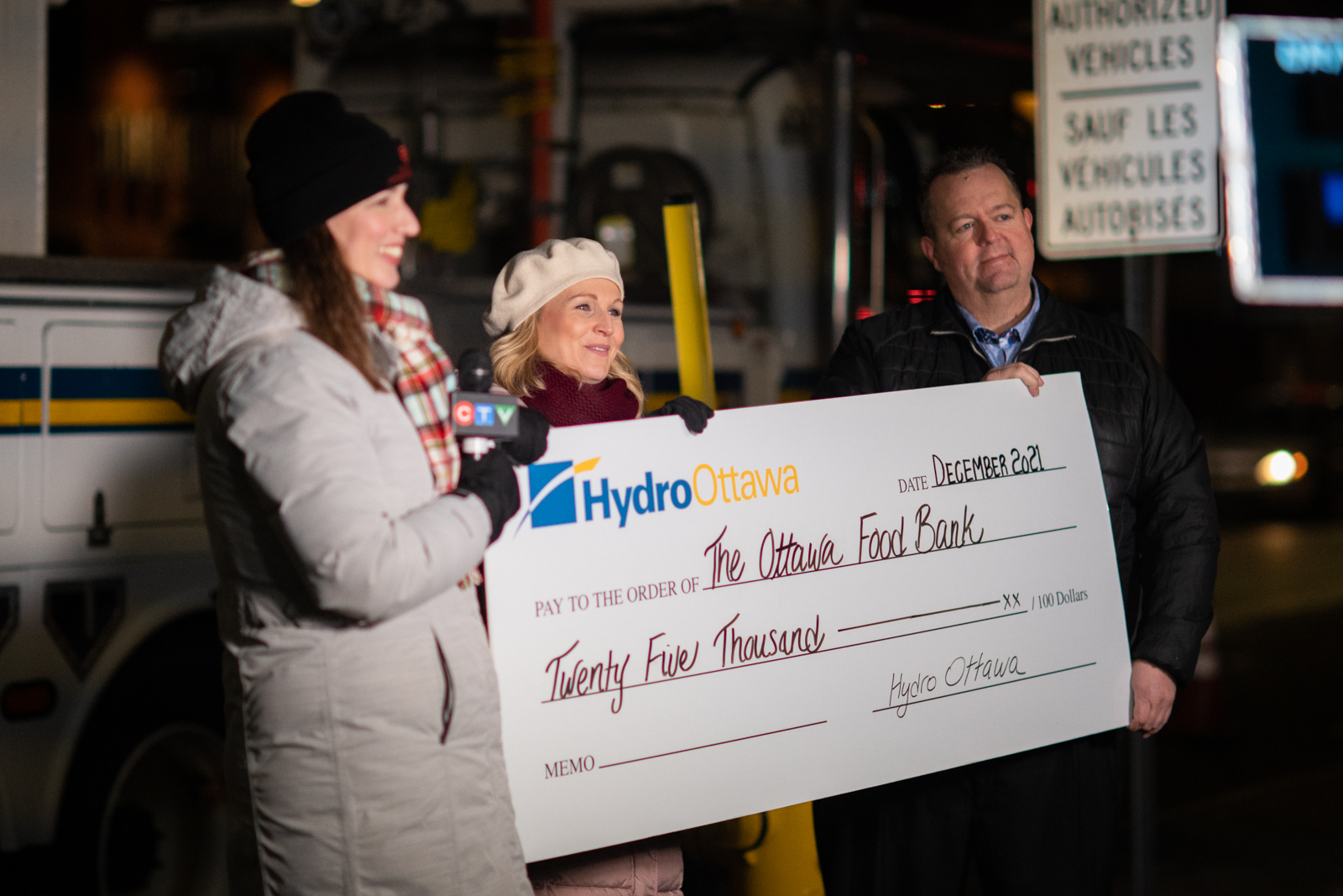 Hydro Ottawa $25,000 Donation