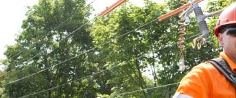 Hydro Ottawa power line maintainer 